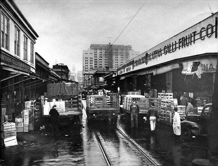 Washington Street Market produce trucks